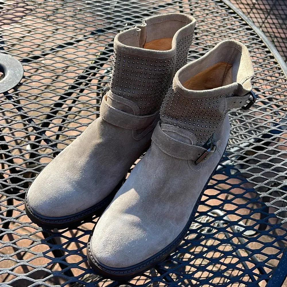 COACH Suede Leather 'GATES' MOTO STUDDED LOW BOOTS Size 8.5 Gray